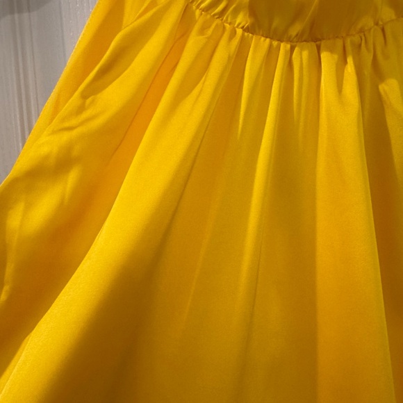 Satin Ruched Neck Shell - Picture 2 of 2